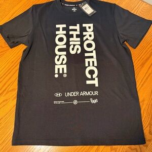 Under Armour Men's Medium Black Tee